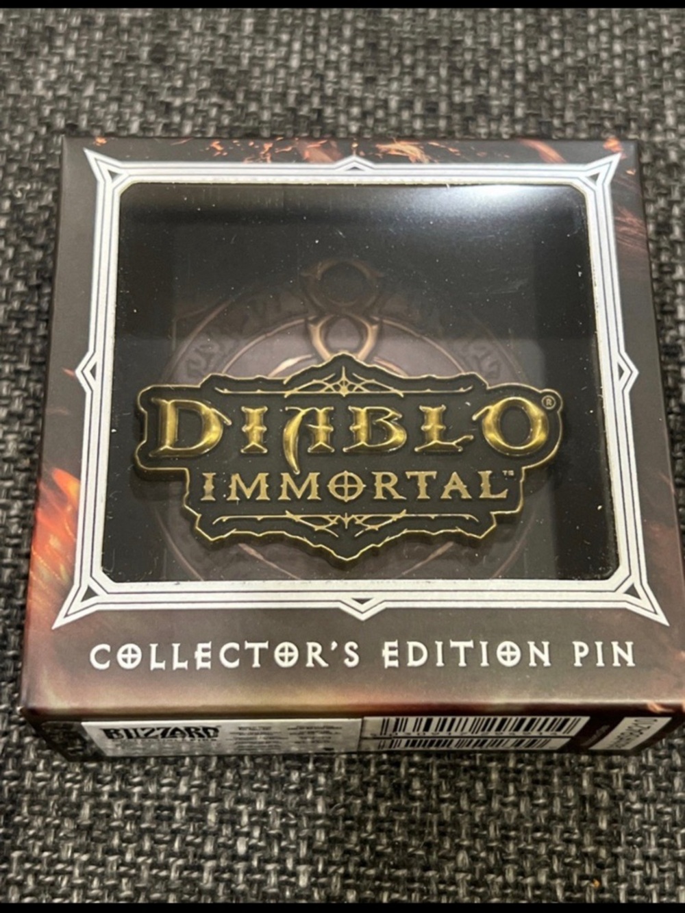 Diablo Immortal Collector‎ Enamel Pin - Black & Gold